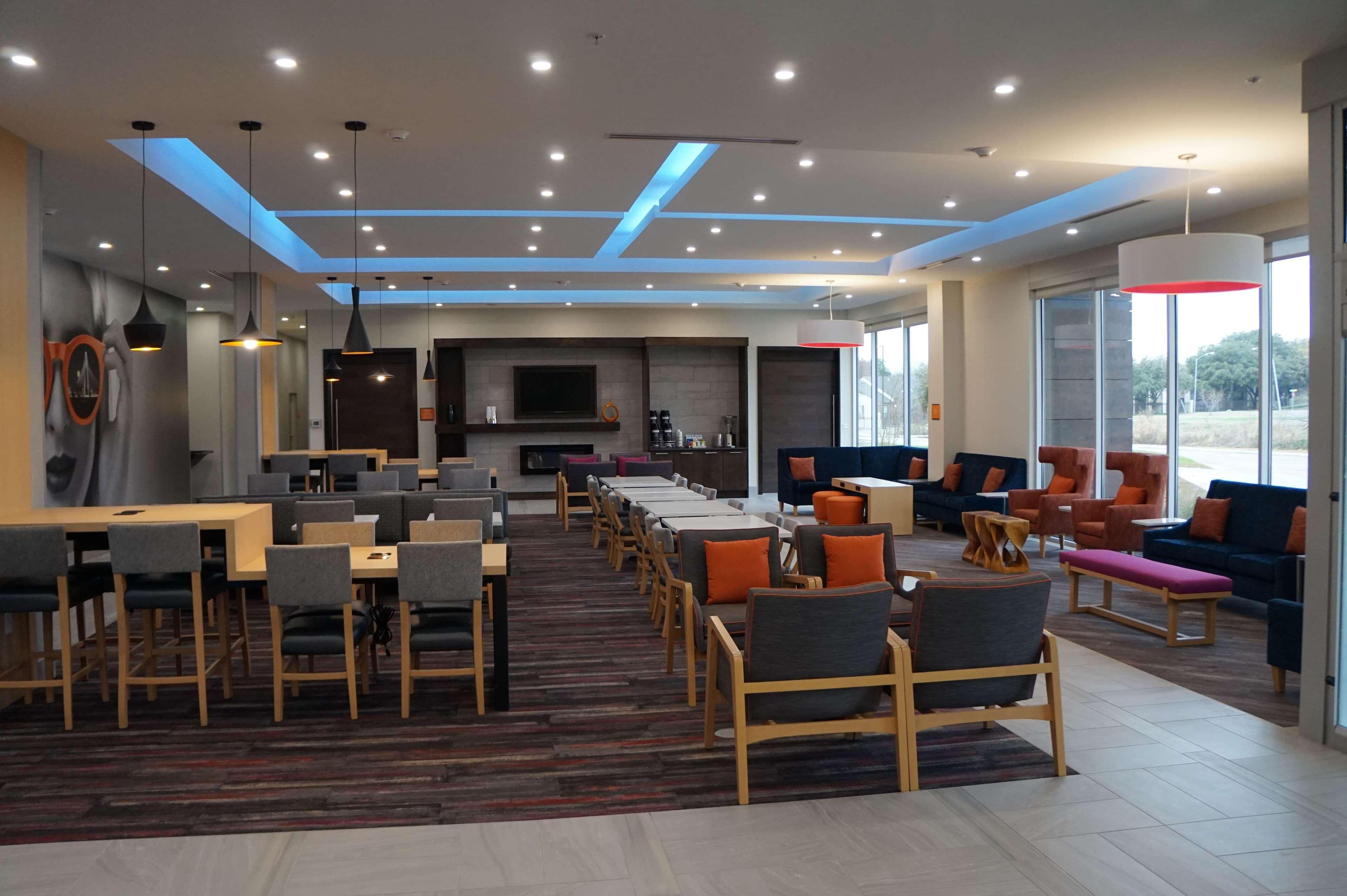 La Quinta Inn & Suites By Wyndham Lewisville Eksteriør bilde