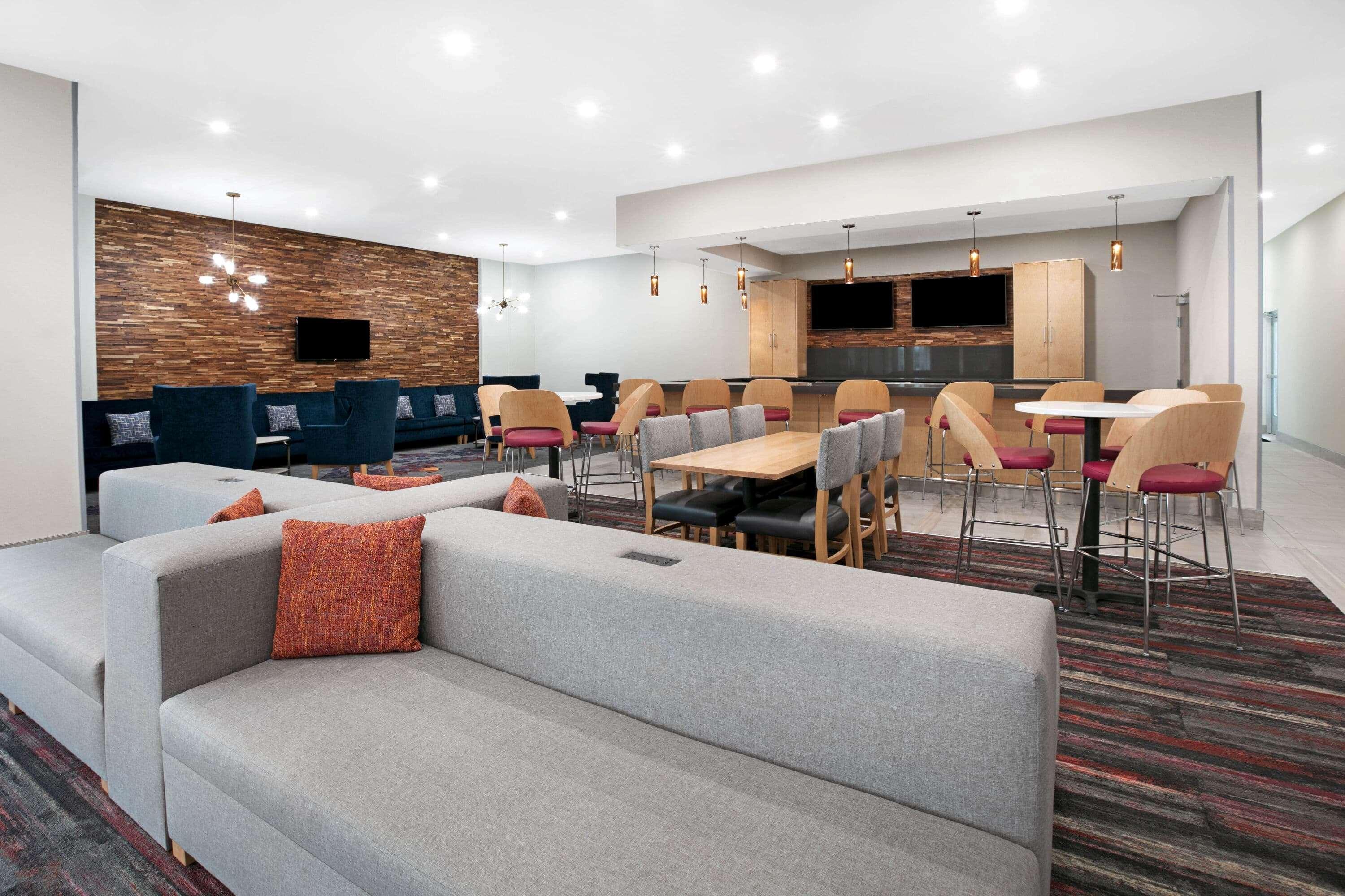 La Quinta Inn & Suites By Wyndham Lewisville Eksteriør bilde