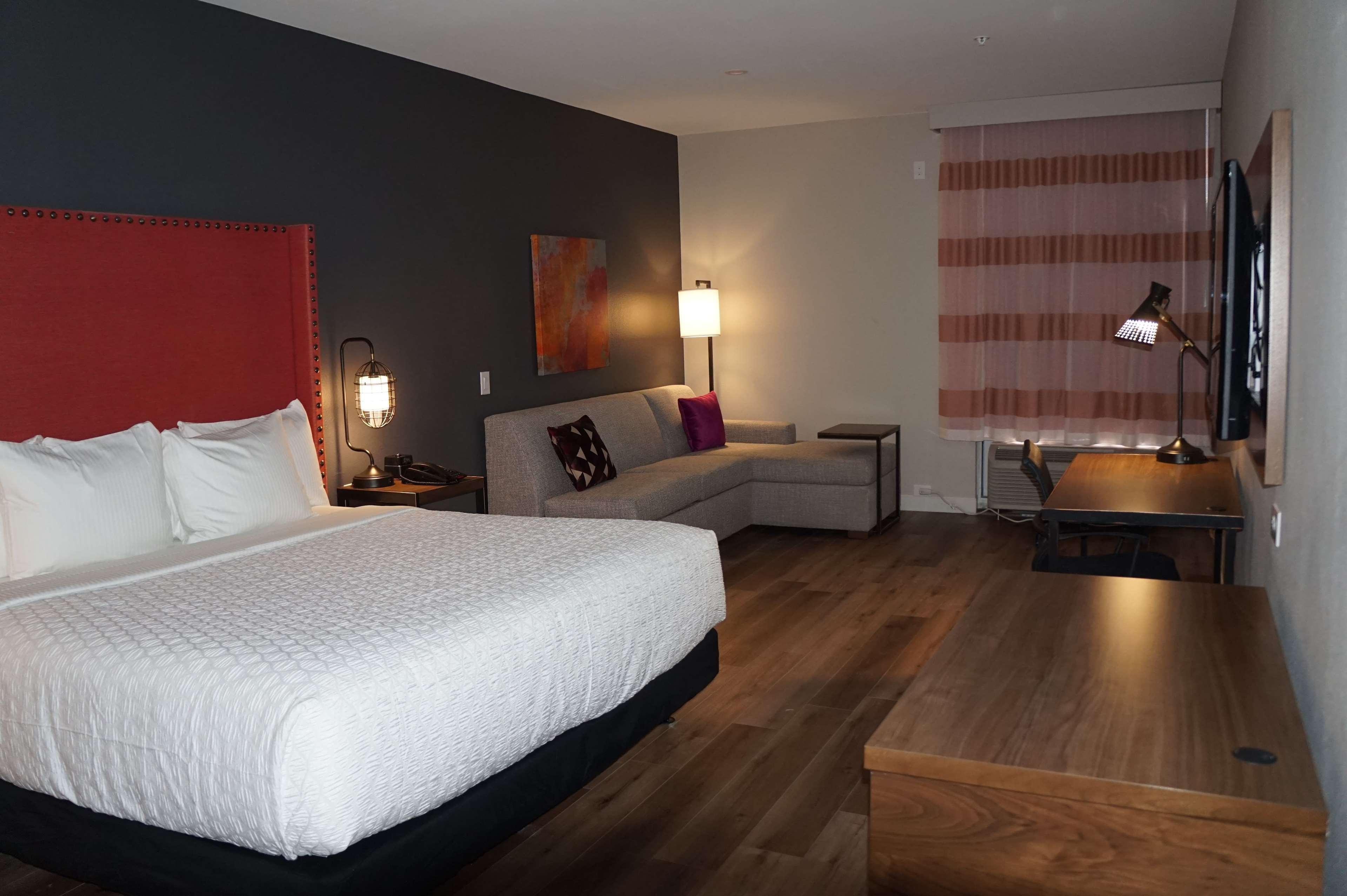La Quinta Inn & Suites By Wyndham Lewisville Eksteriør bilde